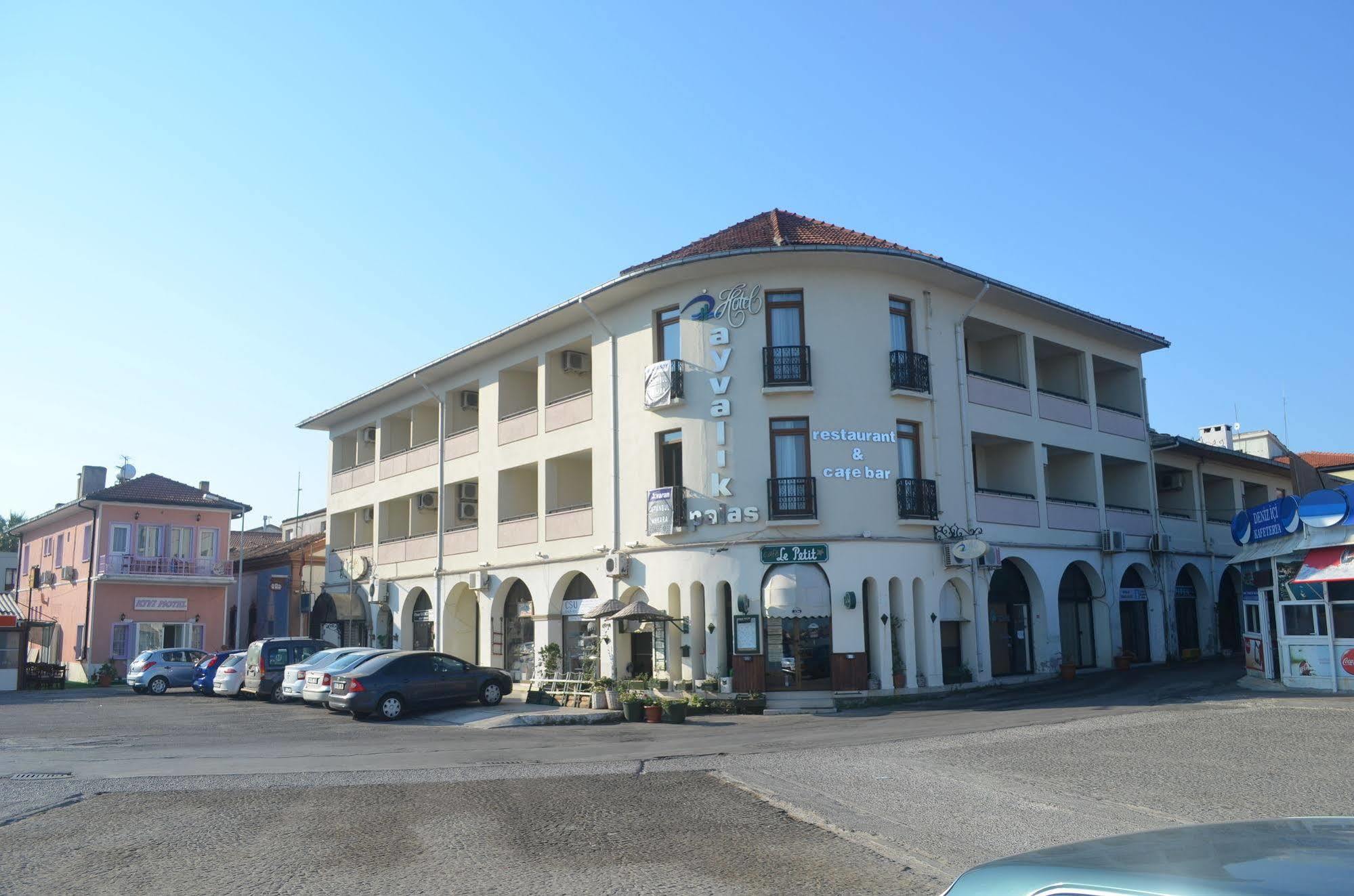 Ayvalik Palas Hotel Экстерьер фото